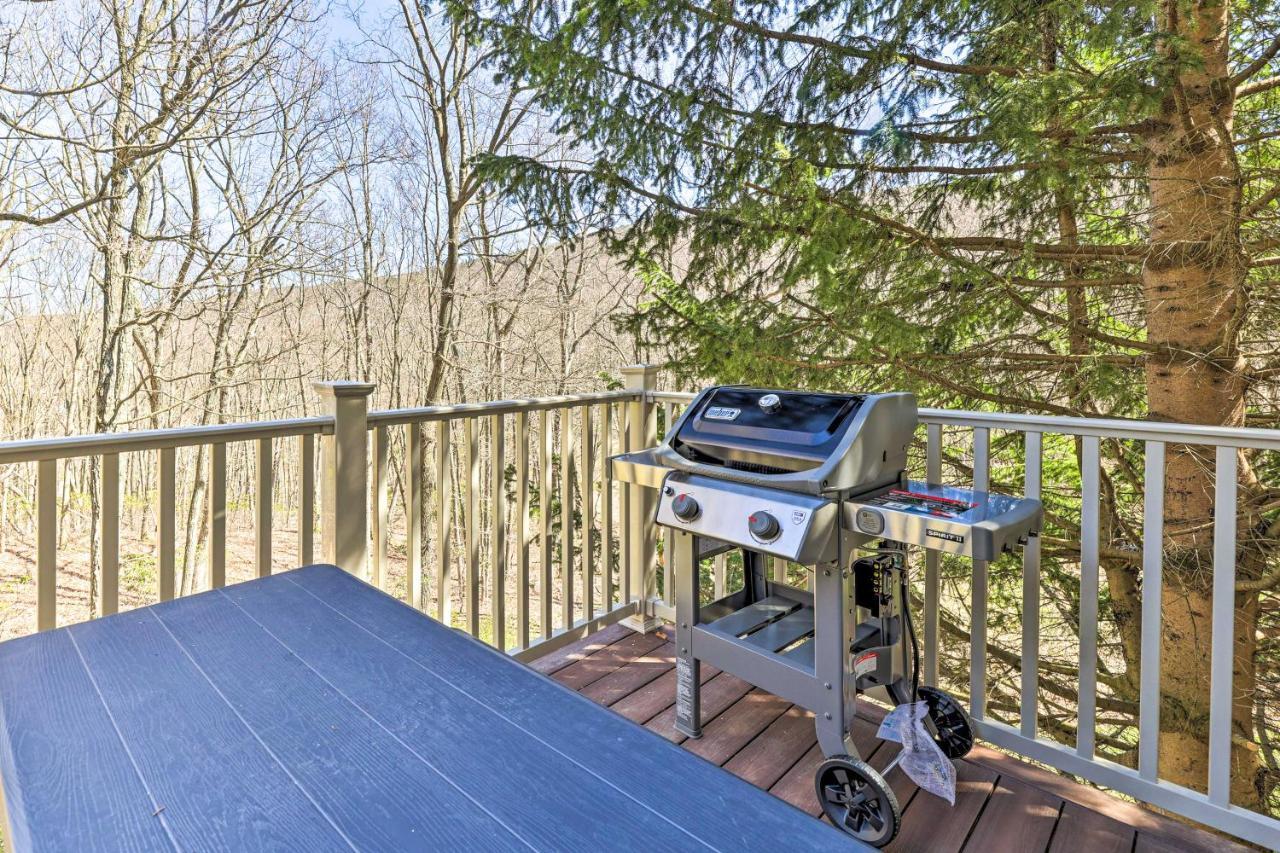 Pocono Retreat, 1 Mi To State Park And Ski Access! Таннерсвилл Экстерьер фото