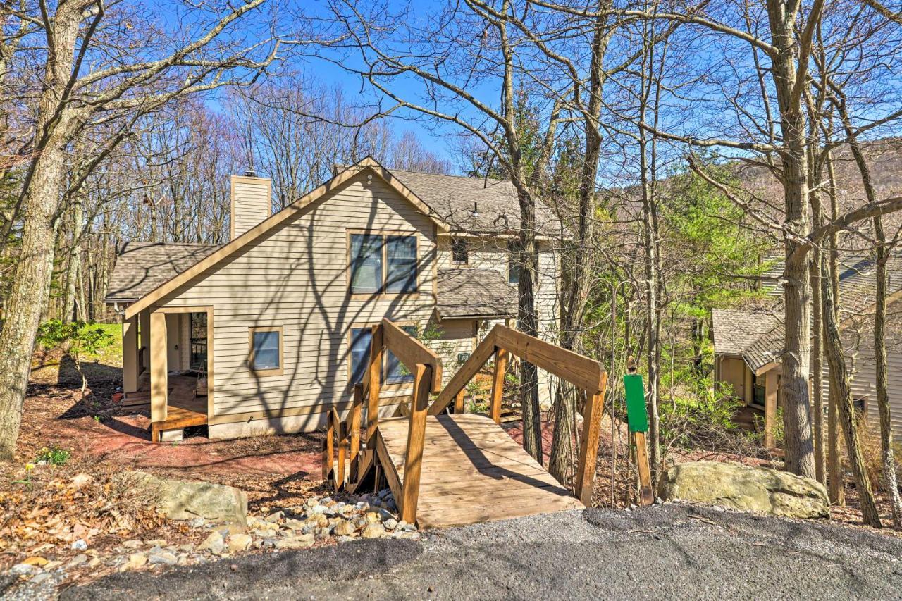 Pocono Retreat, 1 Mi To State Park And Ski Access! Таннерсвилл Экстерьер фото